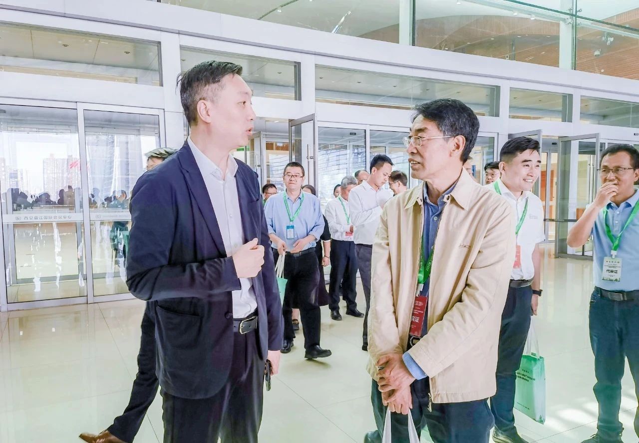 勇挑创新重担，发展新质生产力——亿万先生MR参加第三届石油石化装备产业科技大会(图5)